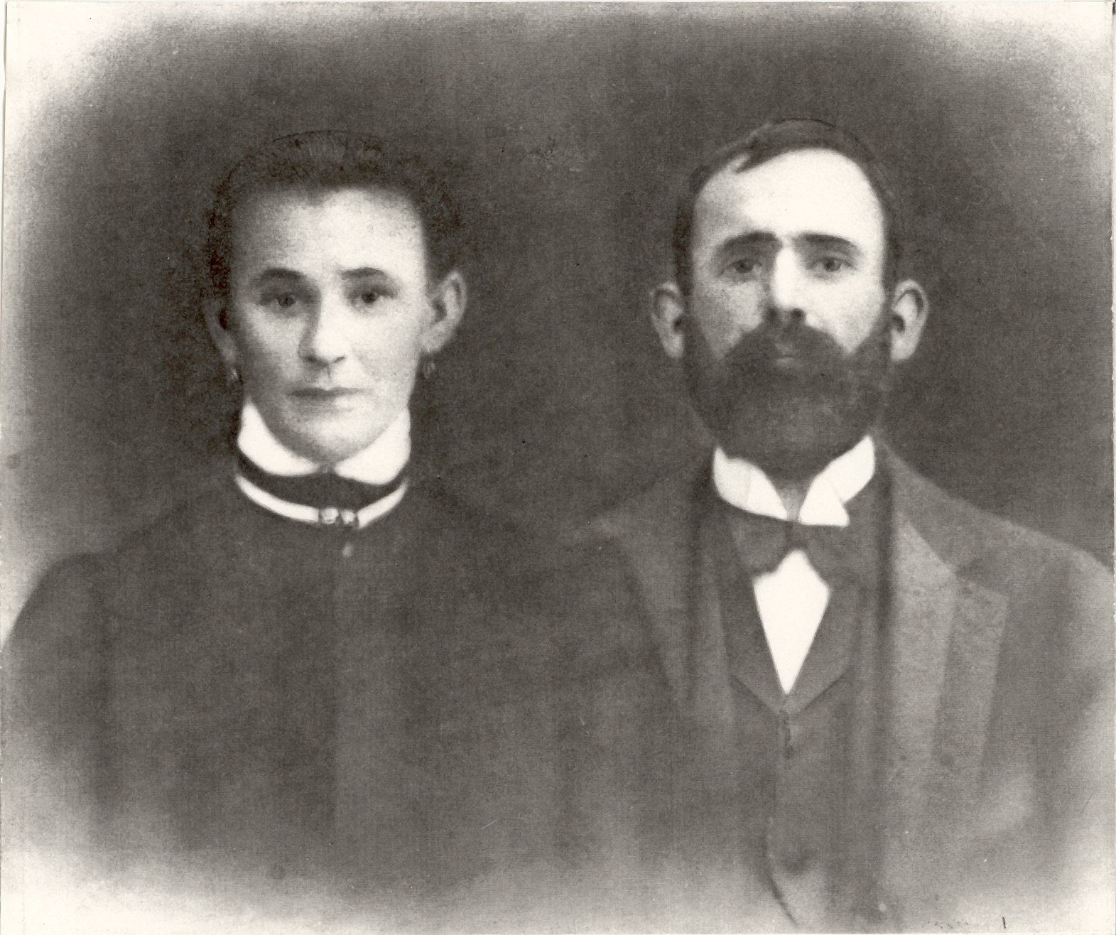Photograph of Zoli Ernesto and Caterina Barella